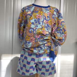 Sweater Pastel bloemen! Maat 146/152
