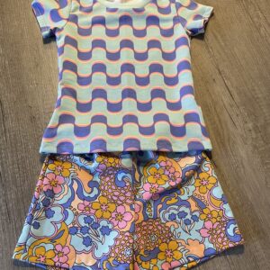 Tshirt Abstract! maat 104