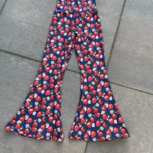 Flared broek Aardbeien! Maat 146
